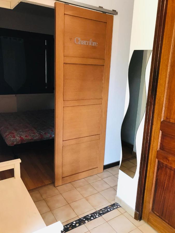 Maison "Les Vignes" Le Pradet Luaran gambar